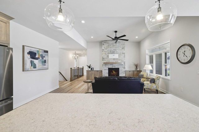 4082 Hanover Drive, Deforest, WI 53532