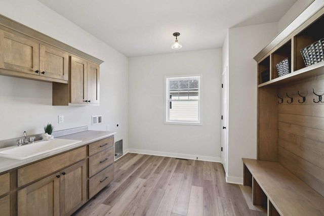 4082 Hanover Drive, Deforest, WI 53532