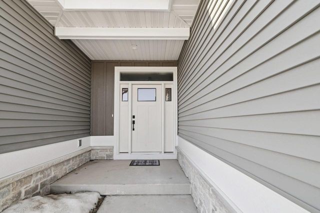 4082 Hanover Drive, Deforest, WI 53532