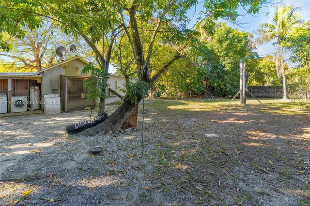19750 SW 136th Street, Miami, FL 33196