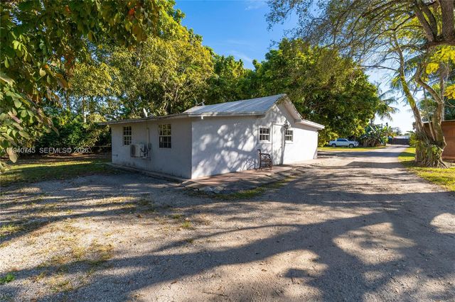19750 SW 136th Street, Miami, FL 33196