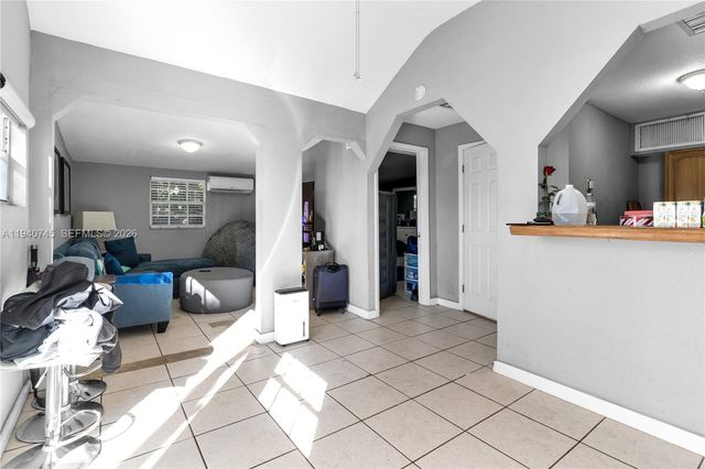 19750 SW 136th Street, Miami, FL 33196