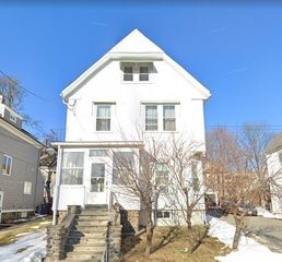 33 Ellsworth St 1, Everett, MA 02149