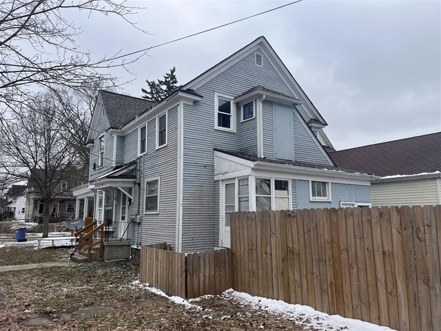 934 10th Street, Grand Rapids, MI 49504