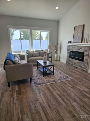 3064 Capricorn Ave, Twin Falls, ID 83301