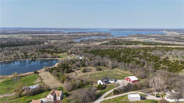 30424 W 271st Street, Paola, KS 66071