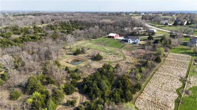 30424 W 271st Street, Paola, KS 66071