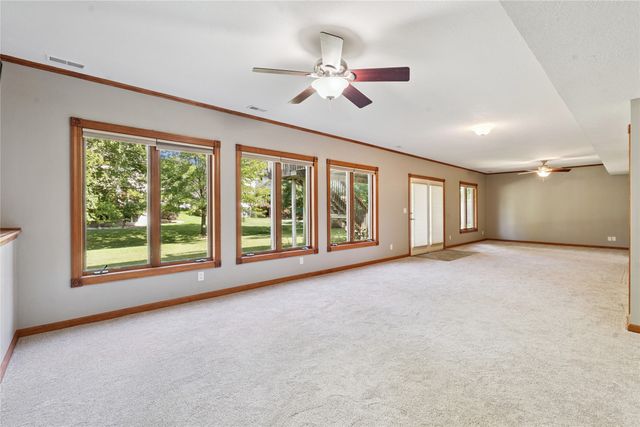 3703 149th Street, Urbandale, IA 50323