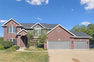 3703 149th Street, Urbandale, IA 50323
