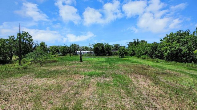 5793 Pearson Road, Santa Fe, TX 77517