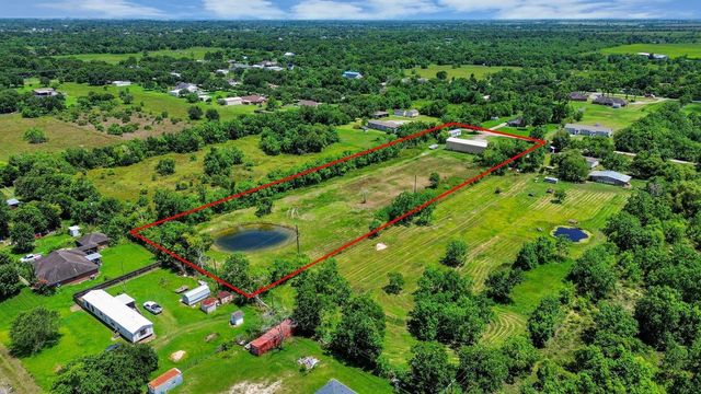 5793 Pearson Road, Santa Fe, TX 77517