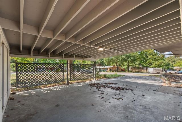 2463 Saint Giles Road, Unincorporated, MO 63122