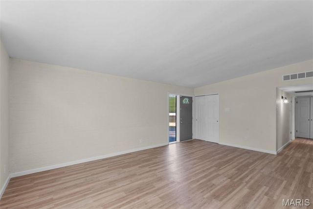 2463 Saint Giles Road, Unincorporated, MO 63122