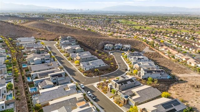 2004 Peaceful Mesa Court, Henderson, NV 89052