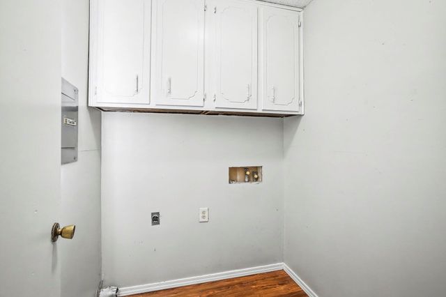 3122 W Edward Street, Springfield, MO 65810