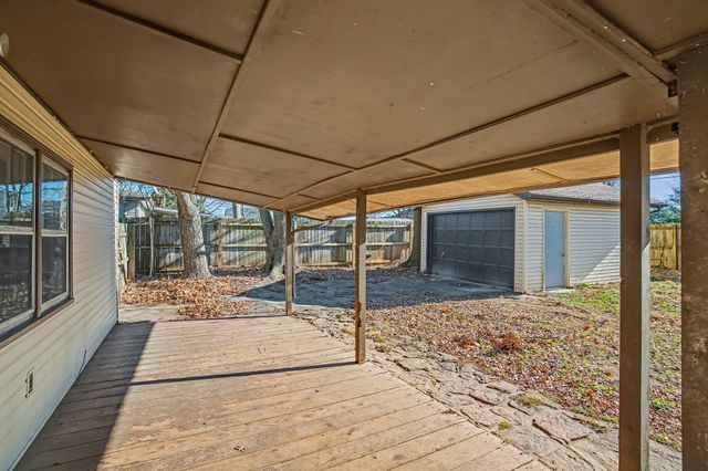 3122 W Edward Street, Springfield, MO 65810