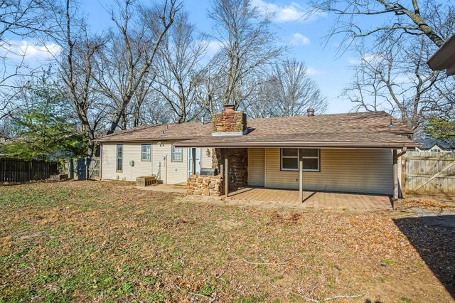 3122 W Edward Street, Springfield, MO 65810