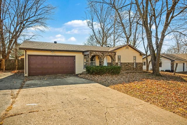 3122 W Edward Street, Springfield, MO 65810