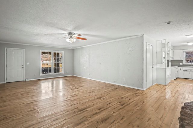 3122 W Edward Street, Springfield, MO 65810