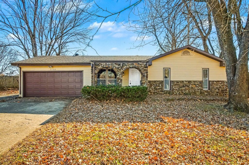 3122 W Edward Street, Springfield, MO 65810