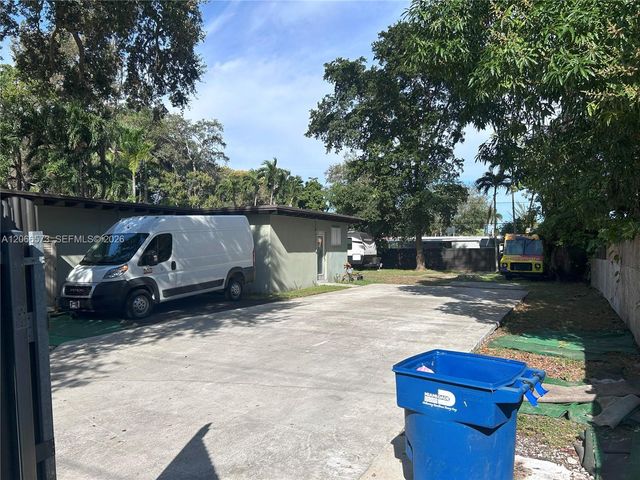 1543 NE 144th Street 1, Miami, FL 33161