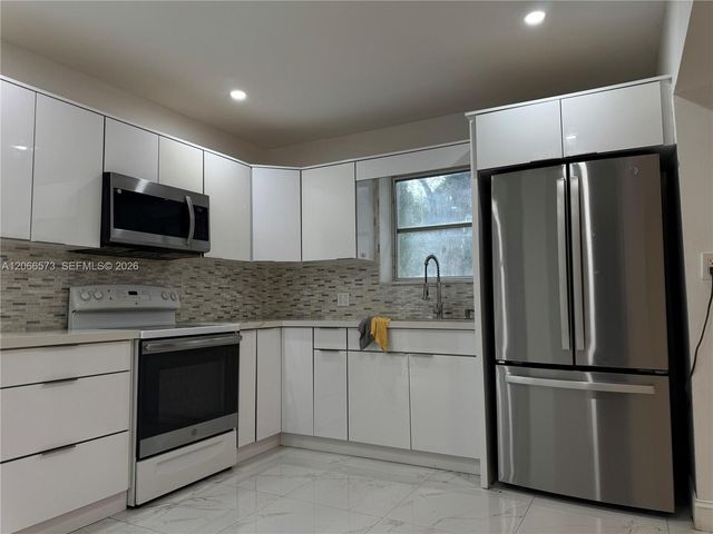 1543 NE 144th Street 1, Miami, FL 33161