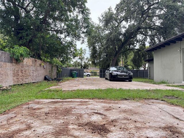 1543 NE 144th Street 1, Miami, FL 33161
