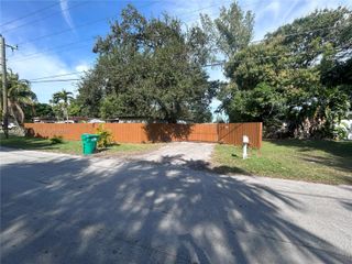 1543 NE 144th Street 1, Miami, FL 33161