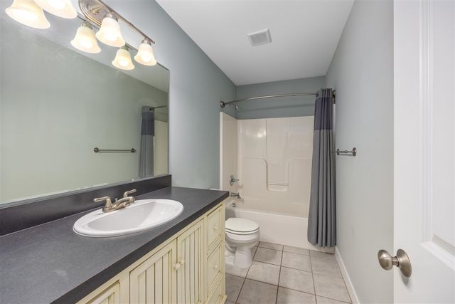 331 Rachaels Way, Spring Lake, MI 49456