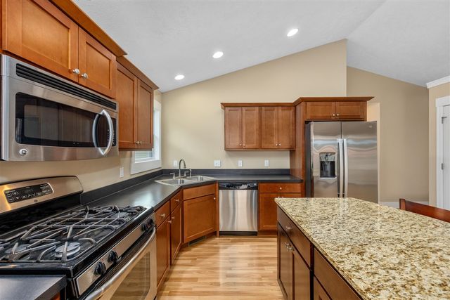 331 Rachaels Way, Spring Lake, MI 49456