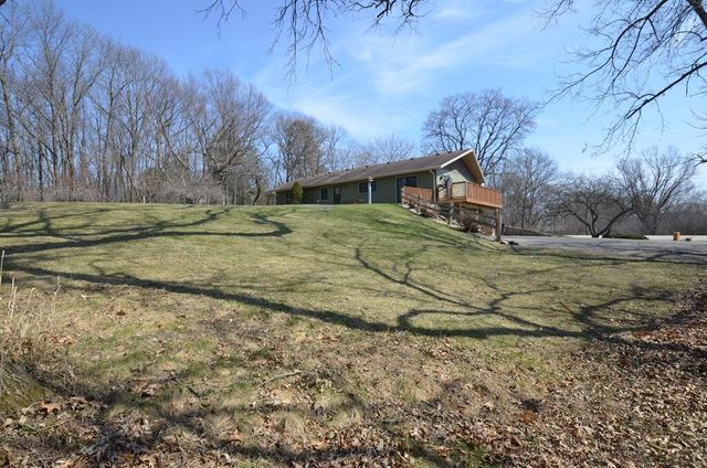 W9498 Highway 18, Cambridge, WI 53523