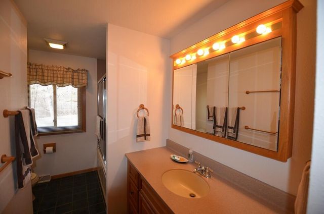 W9498 Highway 18, Cambridge, WI 53523