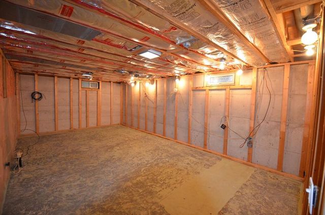 W9498 Highway 18, Cambridge, WI 53523