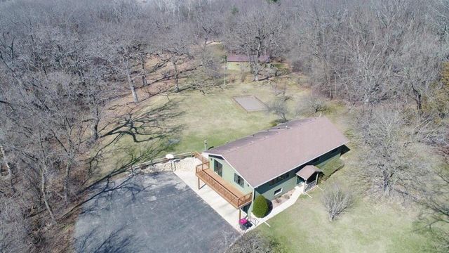 W9498 Highway 18, Cambridge, WI 53523