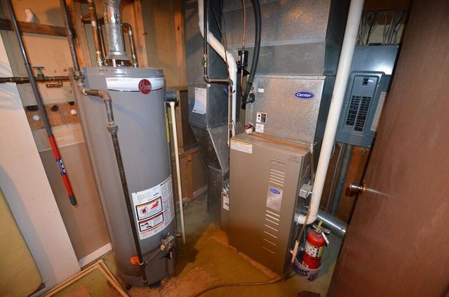 W9498 Highway 18, Cambridge, WI 53523