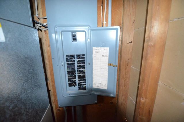 W9498 Highway 18, Cambridge, WI 53523