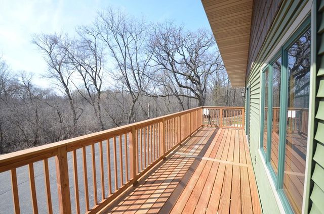 W9498 Highway 18, Cambridge, WI 53523