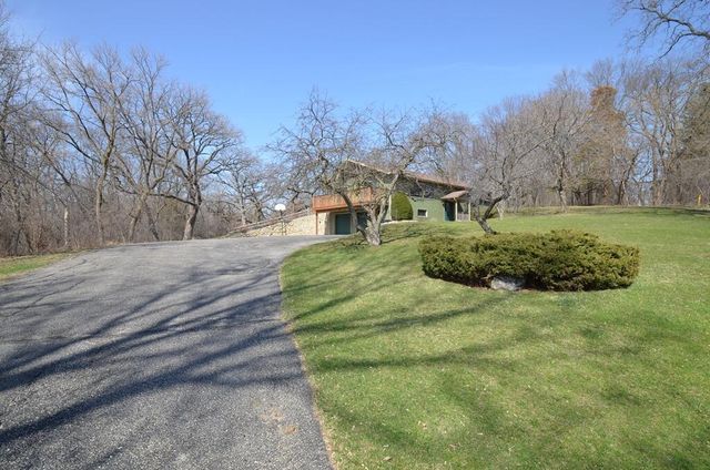 W9498 Highway 18, Cambridge, WI 53523