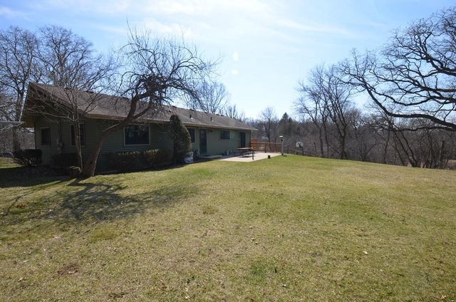 W9498 Highway 18, Cambridge, WI 53523