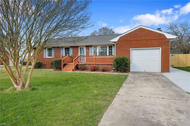 5905 Knotts Neck RD, Suffolk, VA 23435