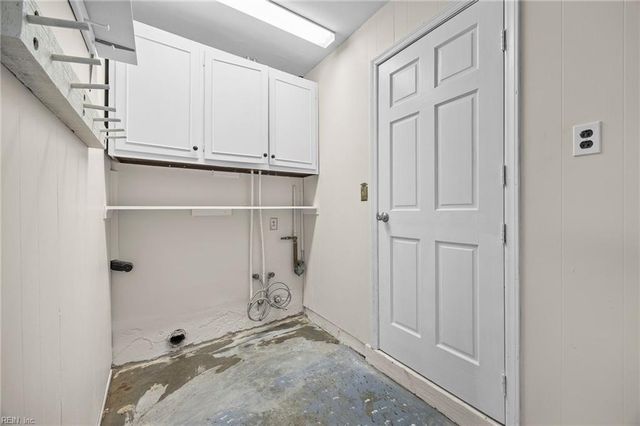 5905 Knotts Neck RD, Suffolk, VA 23435