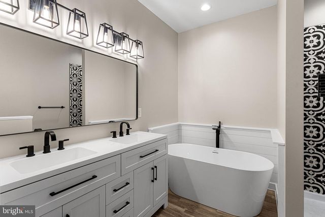 54 BAY POINTE DRIVE, Montross, VA 22520