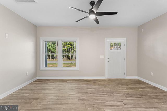 54 BAY POINTE DRIVE, Montross, VA 22520