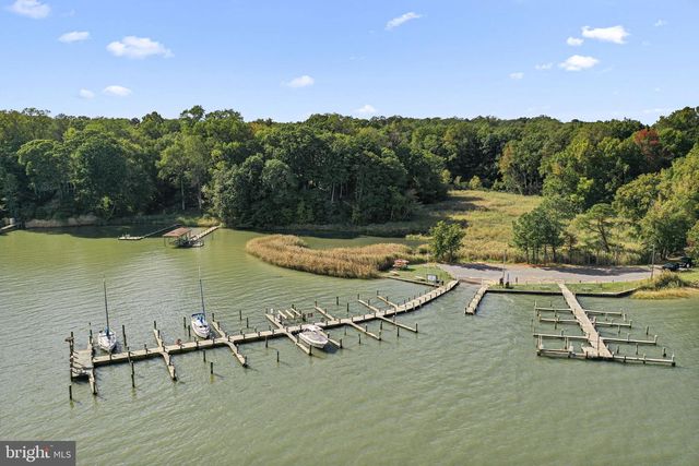 54 BAY POINTE DRIVE, Montross, VA 22520