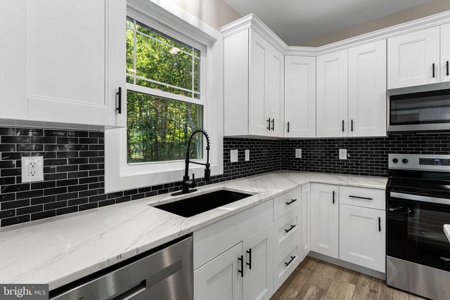 54 BAY POINTE DRIVE, Montross, VA 22520
