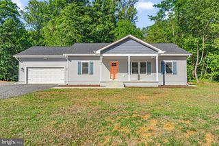 54 BAY POINTE DRIVE, Montross, VA 22520