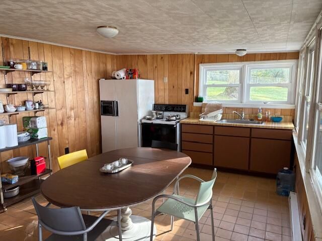 59388 41st Street, Paw Paw, MI 49079