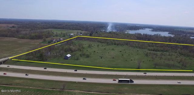59388 41st Street, Paw Paw, MI 49079