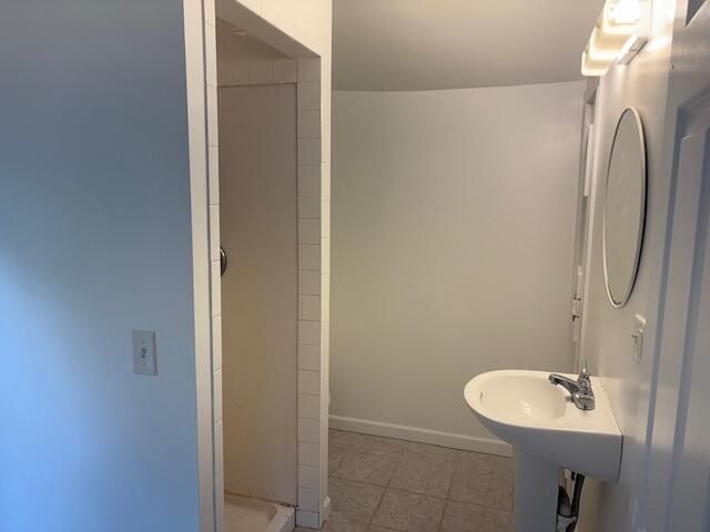 59388 41st Street, Paw Paw, MI 49079