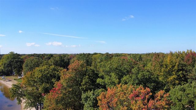 59388 41st Street, Paw Paw, MI 49079